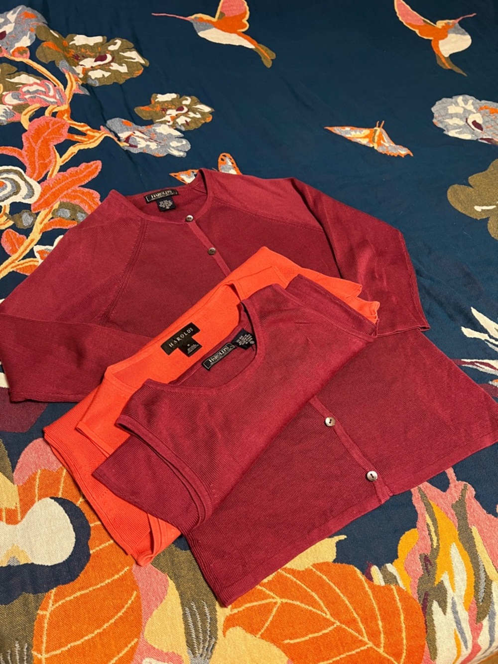 Harold’s cardigan set Mauve Small & separate shell in Coral Medium
